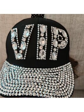 Jeep Paw Print Pony Tail Messy‎ Bun Beanie Womens Beanie With Ponytail Hole - Messy Bun Beanie  main image 2